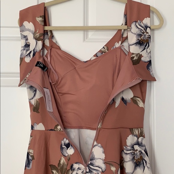 Windsor Off the Shoulder Floral Cocktail Dress - Picture 5 of 6